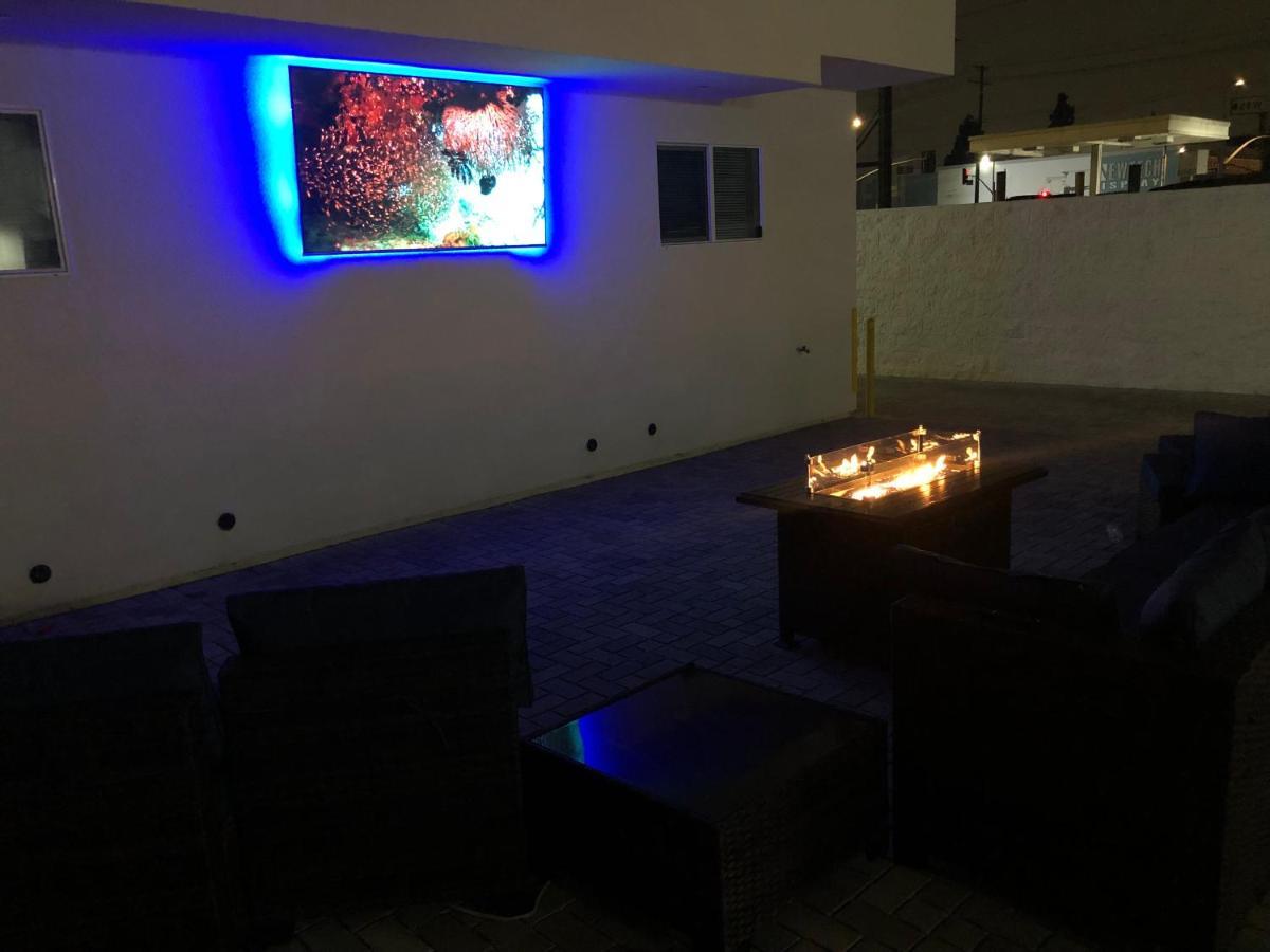 Podlife Hotel Los Angeles Exterior photo